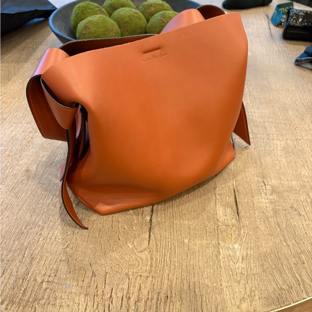 Acne Studios Camel Brown Leather Tote - Picture 11 of 12